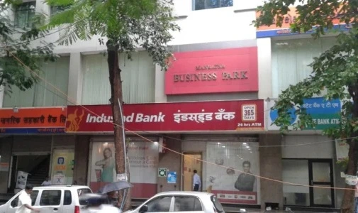 Manratna Business Park